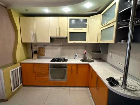 квартира за адресою Небесної Сотні вул. (Леніна), 61