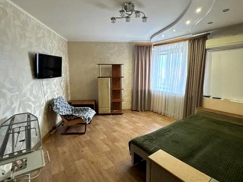 квартира за адресою Небесної Сотні вул. (Леніна), 61