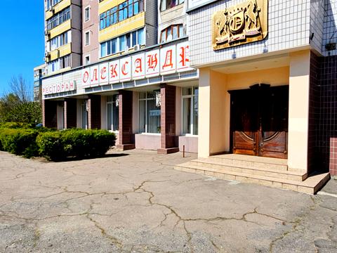 комерційна за адресою Нескорених просп. (Перемоги), 14