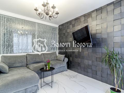 квартира по адресу Александровская ул., 1