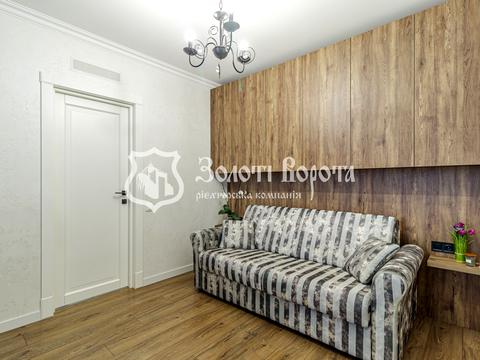 квартира по адресу Александровская ул., 1