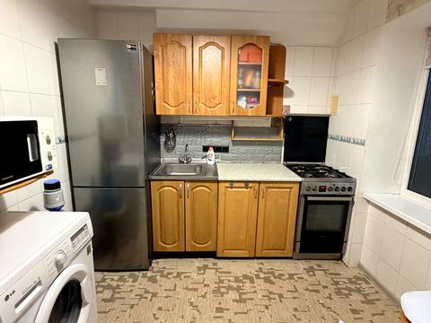 квартира за адресою Героїв Небесної Сотні вул., 7