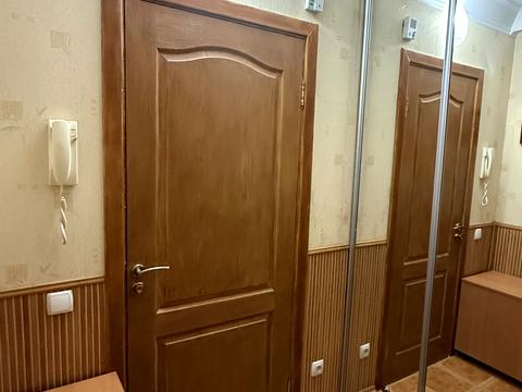 квартира за адресою Амвросія Бучми бульв., 1