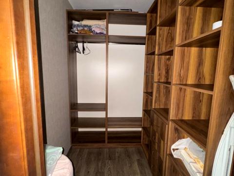 квартира за адресою Академіка Корольова вул., 24