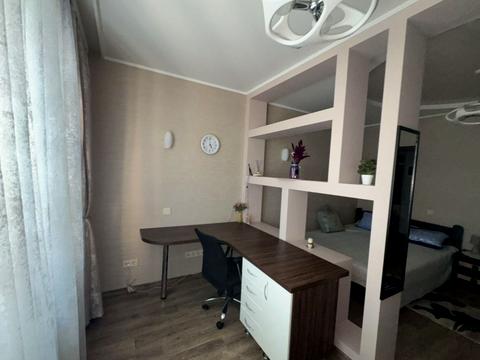 квартира за адресою Академіка Корольова вул., 24