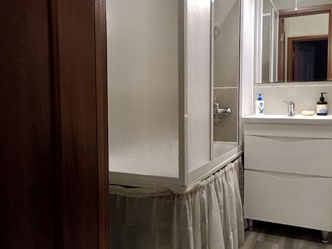 квартира за адресою Яснополянська вул., 48-А