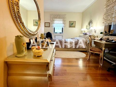будинок за адресою Леся Курбаса вул. (Петрашевського)