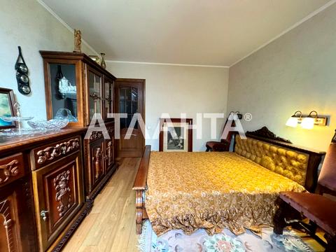будинок за адресою Леся Курбаса вул. (Петрашевського)