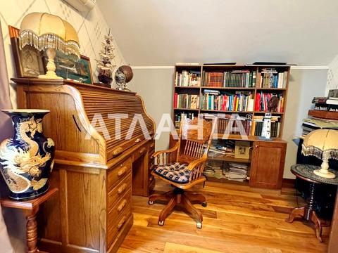 будинок за адресою Леся Курбаса вул. (Петрашевського)