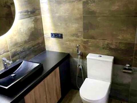 квартира за адресою Зарічна вул., 4к1