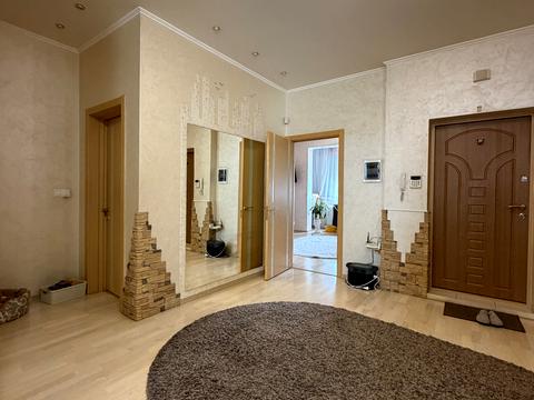 квартира по адресу Олександра Хіри ул., 1