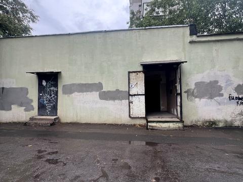 коммерческая по адресу Космонавтов ул., 32
