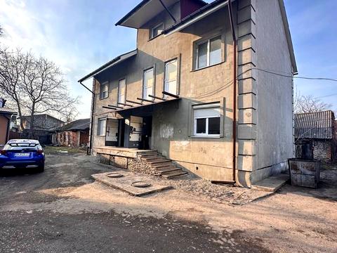 коммерческая по адресу Свободи, 22А