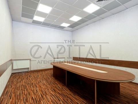 комерційна за адресою Здолбунівська вул., 9
