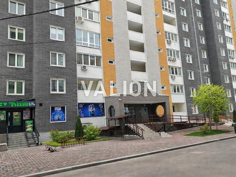 квартира за адресою Миколи Вінграновського вул., 2