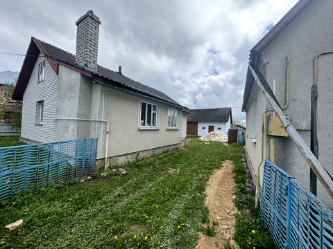 будинок за адресою Олекси Довбуша вул.
