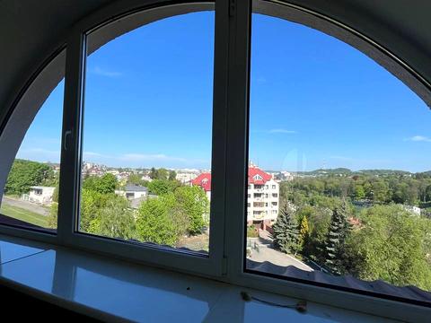 квартира за адресою Олександра Олеся вул., 25в