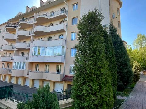 квартира за адресою Олександра Олеся вул., 25в