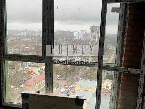 квартира за адресою Причальна вул., 8