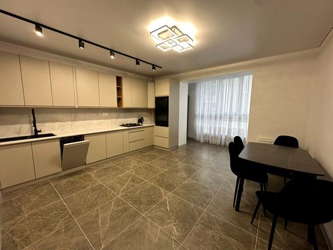 квартира за адресою Хіміків вул., 43