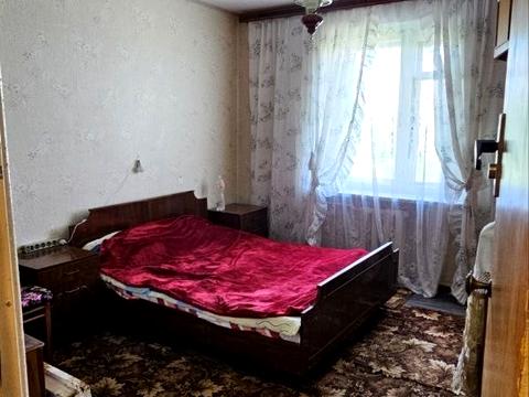 квартира за адресою Космонавтів вул., 18/9