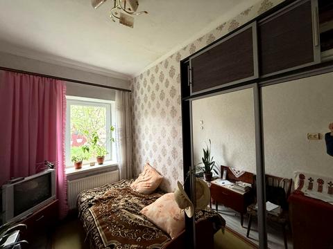 будинок за адресою Локомотивна вул.