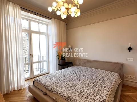 квартира за адресою Івана Мазепи вул. (Січневого Повстання), 4