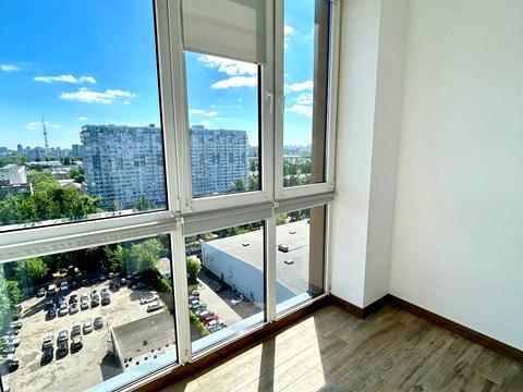 квартира за адресою Салютна вул., (Будинок 02301-02303)