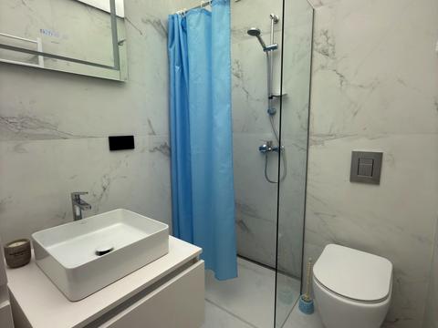 квартира за адресою Леоніда Бірюкова бульв., 7