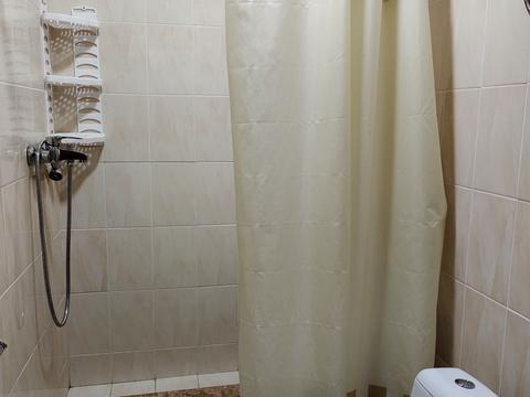 комерційна за адресою Владислава Бувалкіна вул. (Бочарова Генерала), 54/1