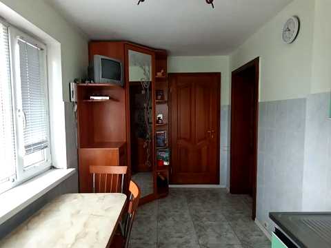 будинок за адресою Орхідейна, 10