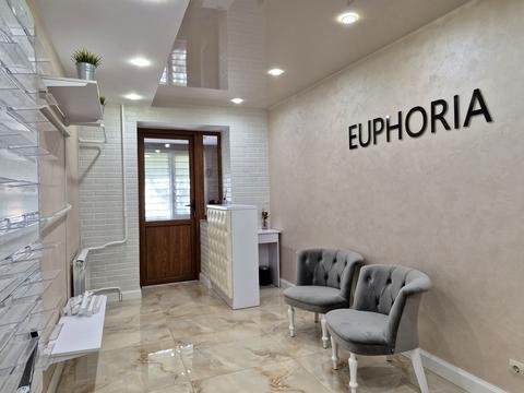 комерційна за адресою Богоявленська вул. (Черняка), 8