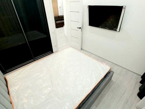 квартира за адресою Зоряний бульв., 1м