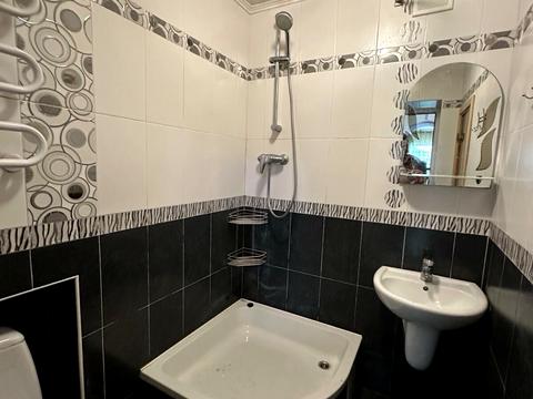 квартира за адресою Ракетна вул., 5