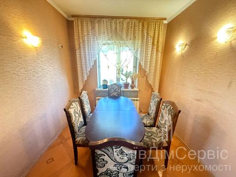 будинок за адресою с. Порадівка, Незалежності, 20 а