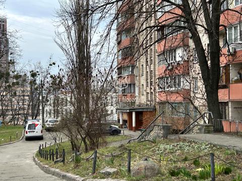 квартира по адресу Лукьяновская пл., 7