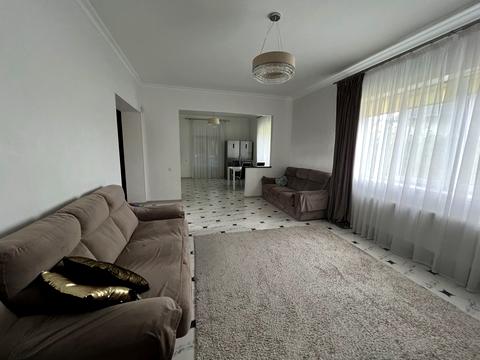 будинок за адресою с. Гатне, Прикордонна вул., 52