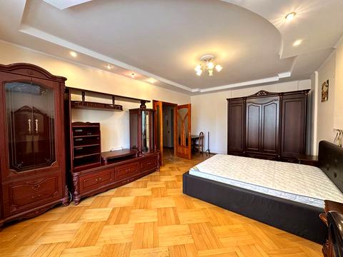 квартира за адресою Леоніда Перфецького вул., 11а