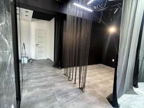комерційна за адресою Шашкевича вул., 11