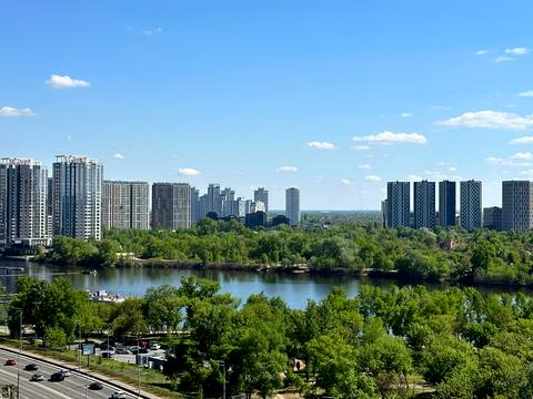 квартира за адресою Дніпровська набережна вул., 17-К