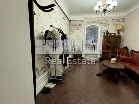 коммерческая по адресу Вишгородська ул., 4