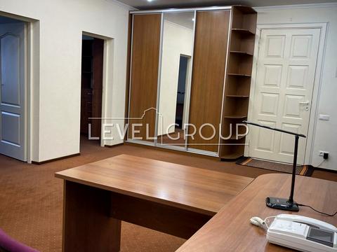 комерційна за адресою Олеся Гончара вул., 12