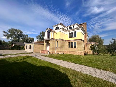 коммерческая по адресу Рыболовецкая ул., 19