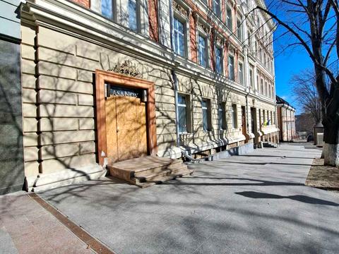 коммерческая по адресу Дерибасовская ул., 1