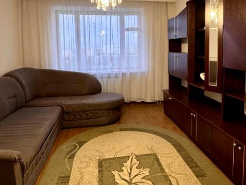 квартира за адресою Героїв Крут бульв. (Героїв Сталінграду), 22