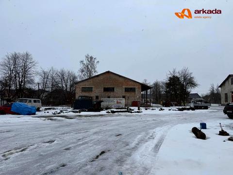 комерційна за адресою Грушевського вул., 4