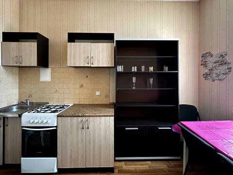 квартира за адресою Костянтинівська вул., 37