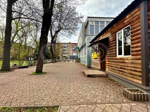 комерційна за адресою Черняховського вул. (Черняховського), 52б