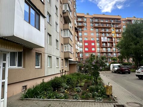 квартира по адресу Героев Крут бульв. (Героїв Сталінграду), 19