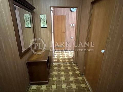 квартира за адресою Милославська вул., 25